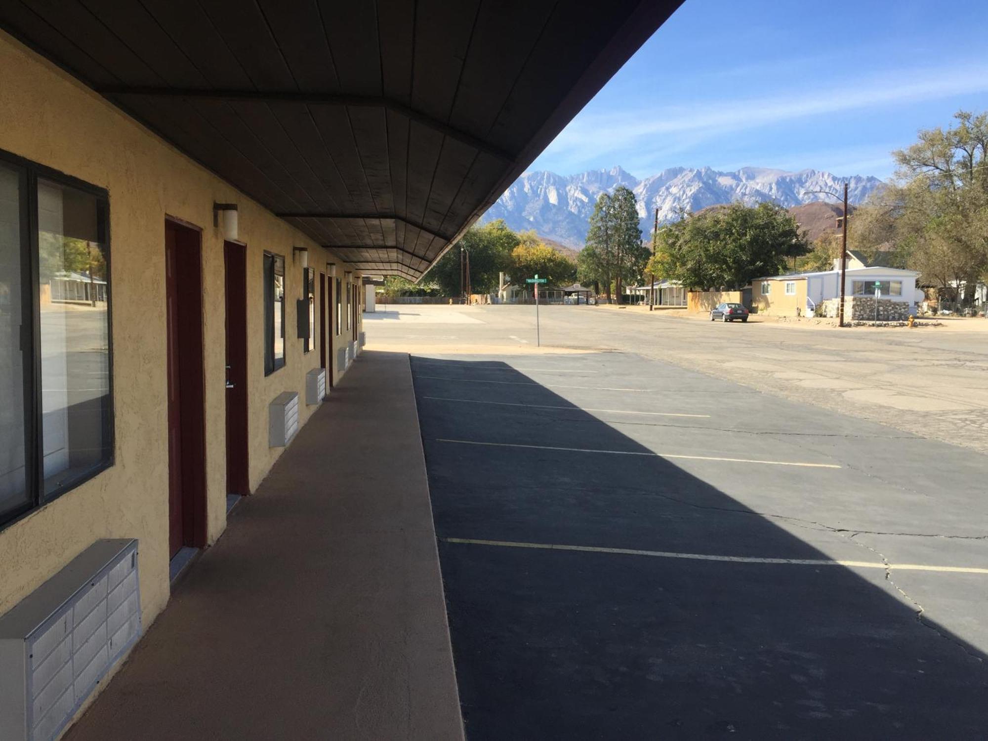 Portal Motel Lone Pine Εξωτερικό φωτογραφία
